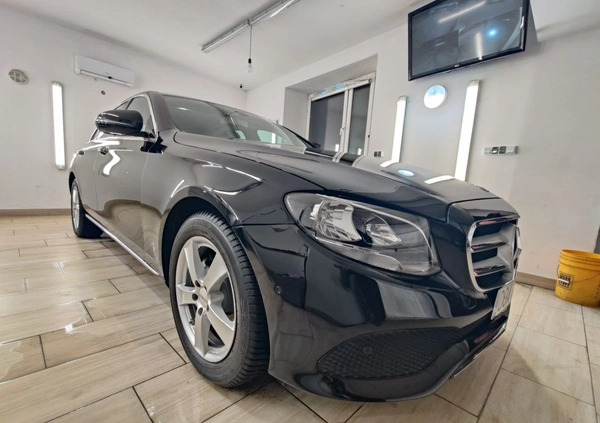 Mercedes-Benz Klasa E cena 83900 przebieg: 239709, rok produkcji 2016 z Krasnobród małe 781